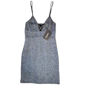 NWT PRETTYLITTLETHING SILVER GLITTER CROSS FRONT PLUNGE BODYCON DRESS SZ.6
